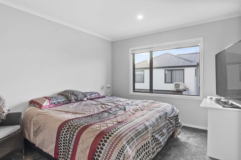 Photo of property in 13/15 Onukutara Place, Huntington, Hamilton, 3281