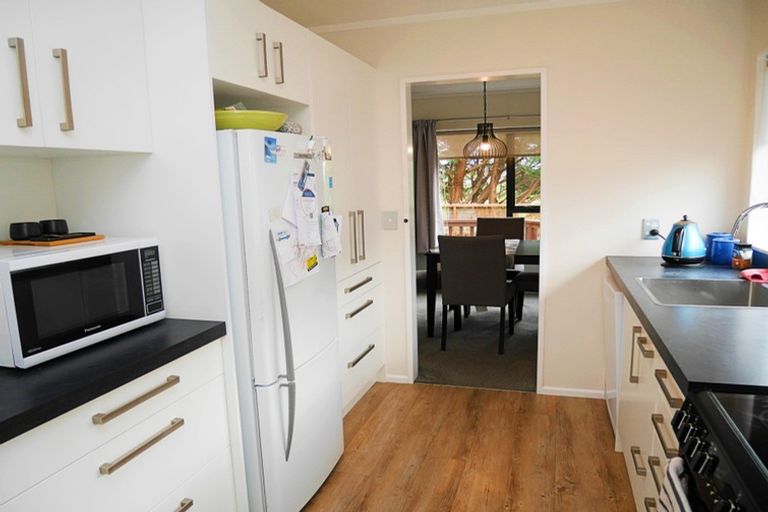 Photo of property in 22 Rosewood Place, Paraparaumu, 5032