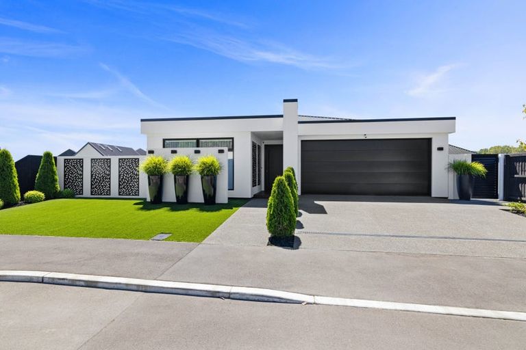 Photo of property in 236 Styx Mill Road, Casebrook, Christchurch, 8051