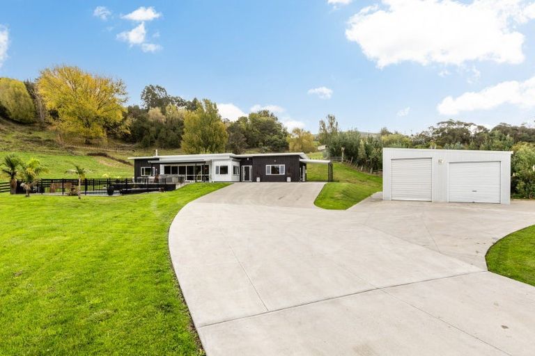 Photo of property in 224 Seafield Road, Eskdale, Napier, 4182