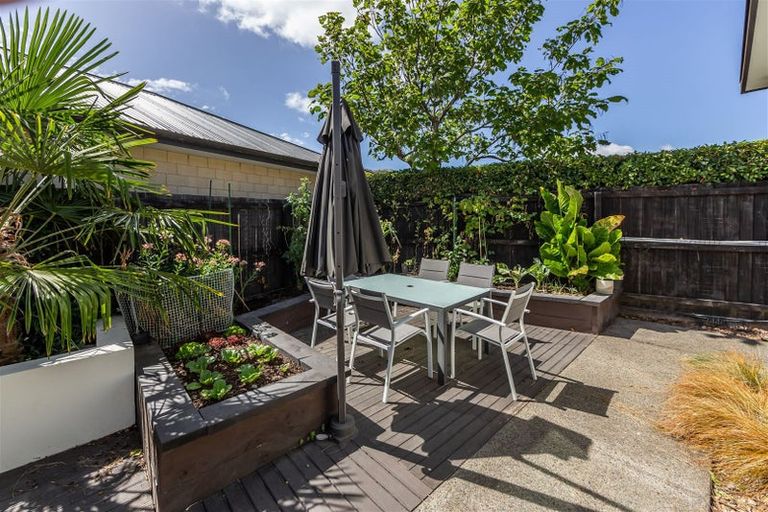 Photo of property in 3 John Campbell Crescent, Hillmorton, Christchurch, 8024