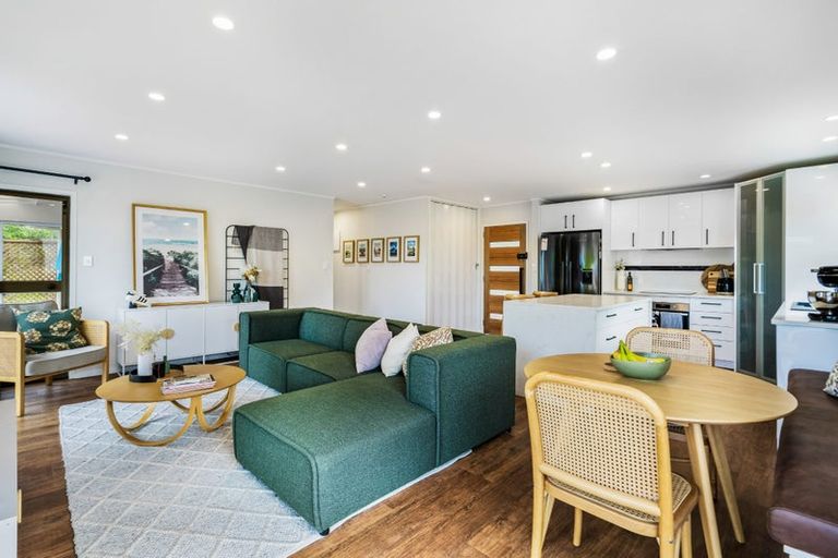 Photo of property in 46a Pah Road, Cockle Bay, Auckland, 2014