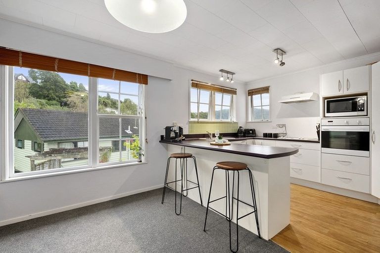 Photo of property in 62 Sunbrae Drive, Silverstream, Upper Hutt, 5019