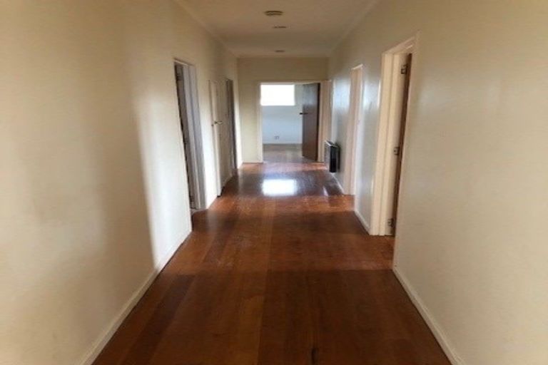 Photo of property in 135 Birkenhead Avenue, Birkenhead, Auckland, 0626