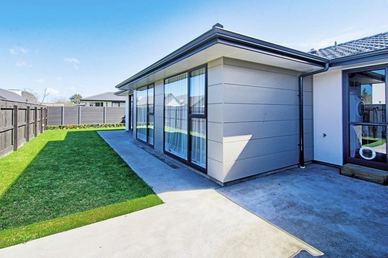 Photo of property in 16 Whatman Avenue, Masterton, 5810