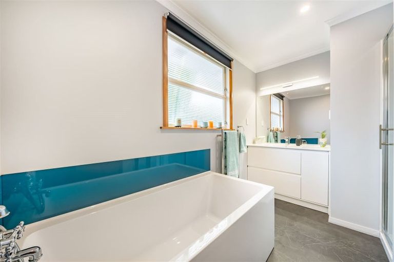 Photo of property in 53 Kashmir Avenue, Clouston Park, Upper Hutt, 5018