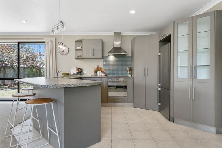 Photo of property in 12 Chesterton Drive, Leamington, Cambridge, 3432