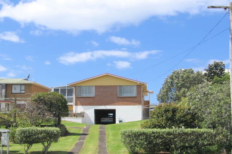 Photo of property in 81b Dillon Street, Waihi Beach, 3611