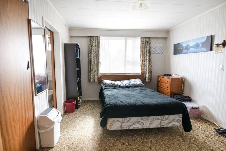 Photo of property in 1/82 Gloucester Street, Greenmeadows, Napier, 4112