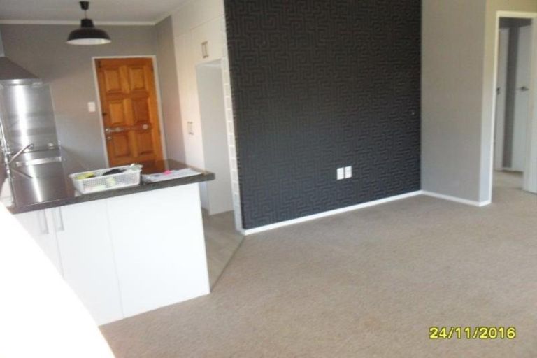 Photo of property in 47 Clare Street, Cambridge, 3434