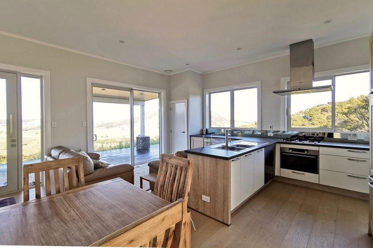Photo of property in 114 Rarangi Heights, Parua Bay, 0192