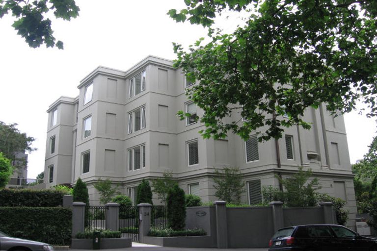 Photo of property in 4a/24 Domain Drive, Parnell, Auckland, 1052