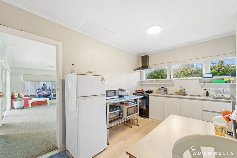 Photo of property in 53 Northcote Road, Northcote, Christchurch, 8052