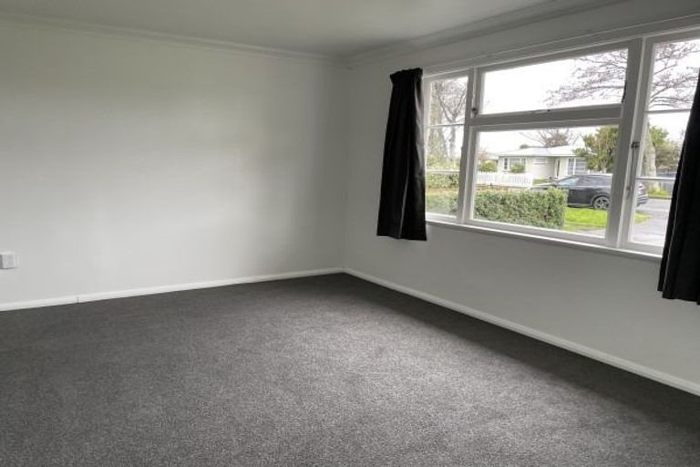 Photo of property in 15 Botanical Road, Takaro, Palmerston North, 4412