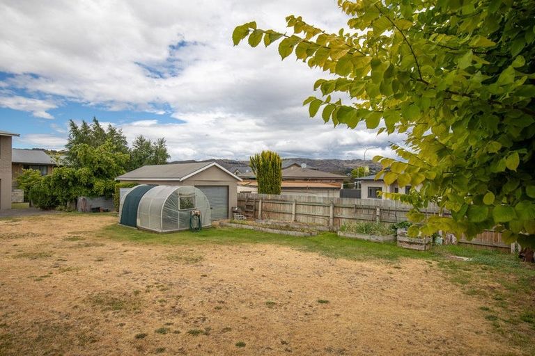 Photo of property in 74 Royal Terrace, Alexandra, 9320