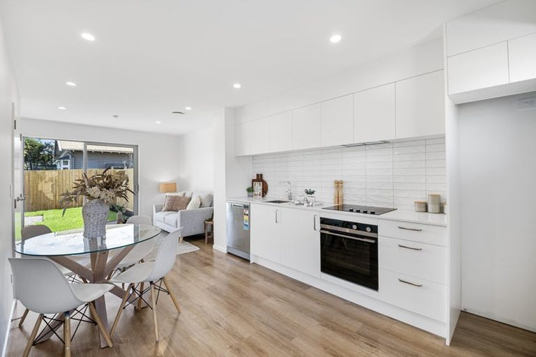 Photo of property in 2/79 Harrow Street, Phillipstown, Christchurch, 8011