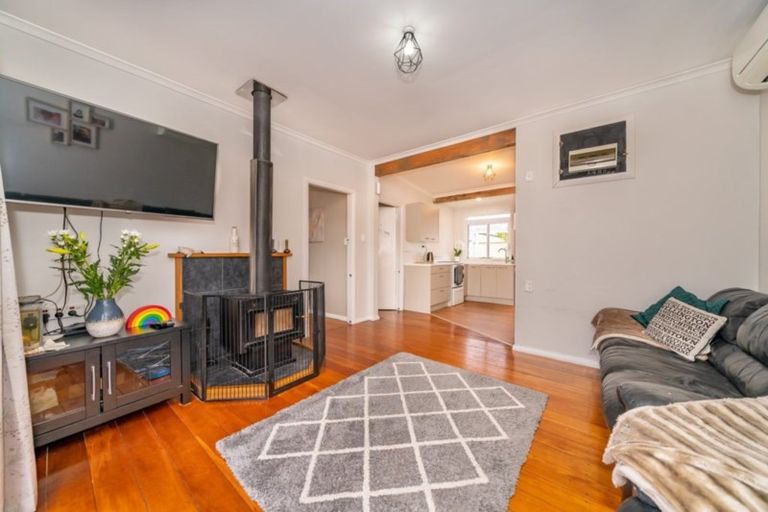 Photo of property in 25 Beth Street, Trentham, Upper Hutt, 5018