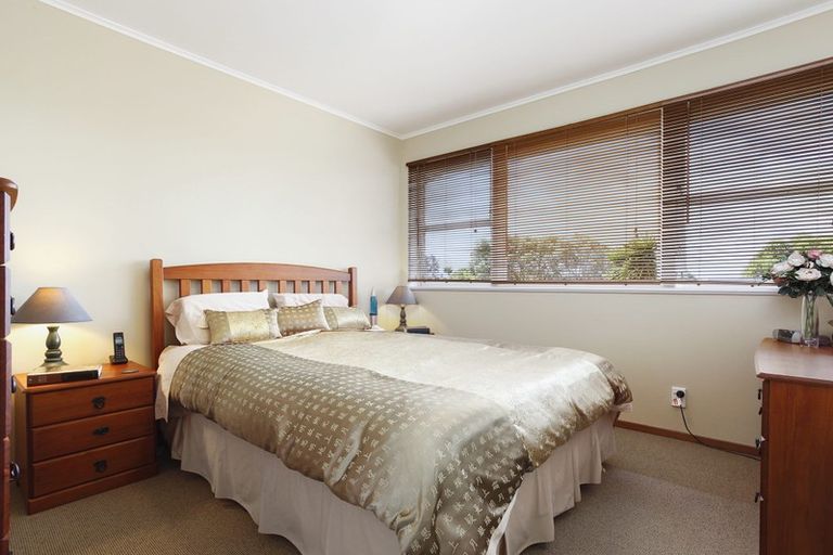 Photo of property in 23 Rotoiti Avenue, Pakuranga Heights, Auckland, 2010
