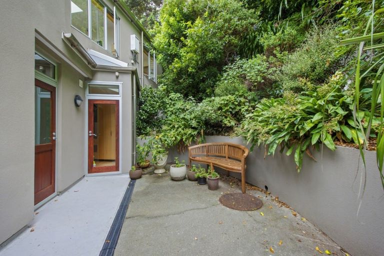 Photo of property in 3/363 Karaka Bay Road, Karaka Bays, Wellington, 6022