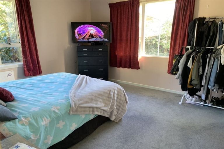 Photo of property in 38 Flower Street, Bryndwr, Christchurch, 8053