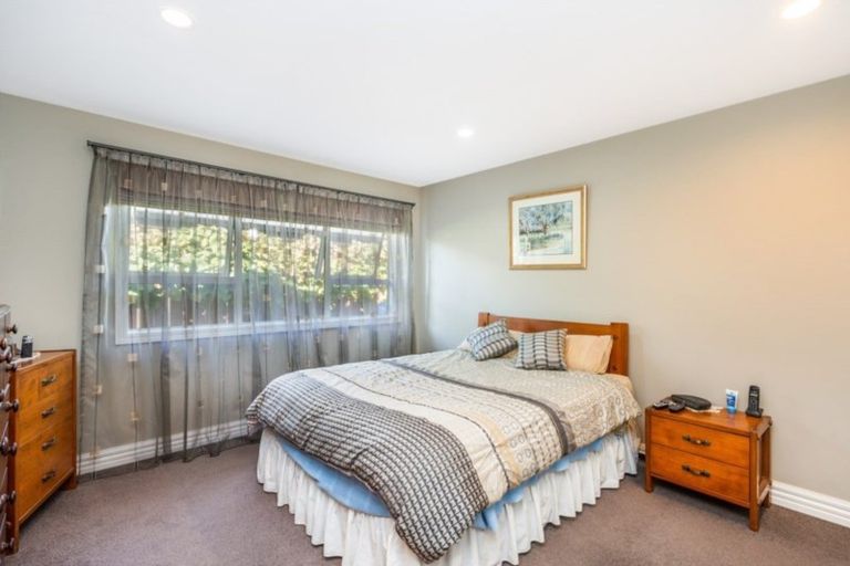 Photo of property in 18 Wiltshire Drive, Huntington, Hamilton, 3210