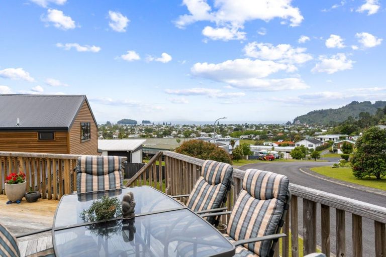 Photo of property in 115 Chevron Crescent, Whangamata, 3620