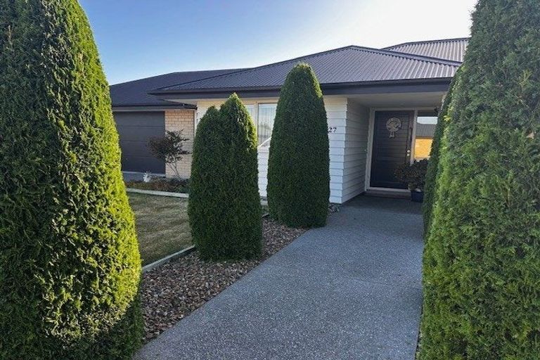 Photo of property in 27 Lignite Drive, Rolleston, 7614
