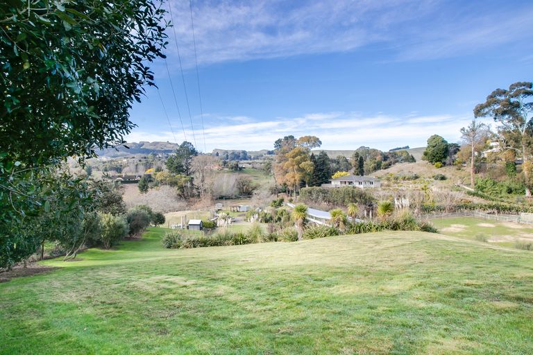 Photo of property in 101 Lane Road, Havelock North, 4130