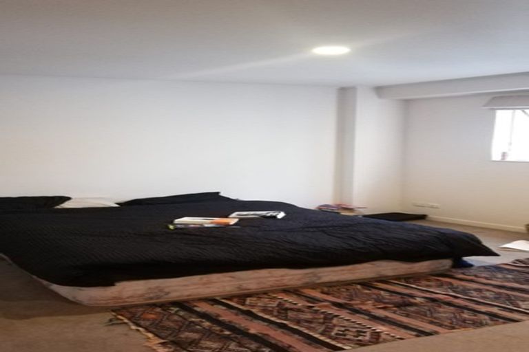 Photo of property in Dixonlane Apartments, 12/7 Feltex Lane, Te Aro, Wellington, 6011