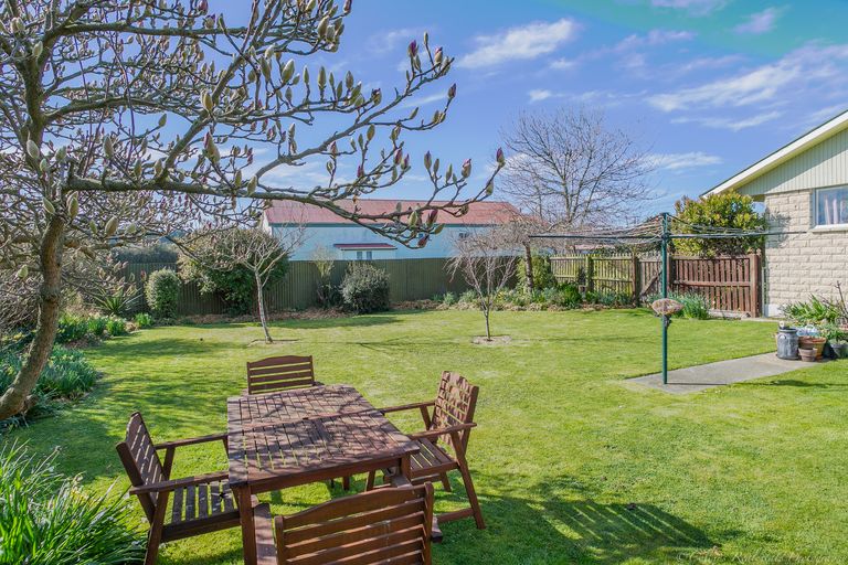 Photo of property in 6 Elworthy Street, Pareora, 7912