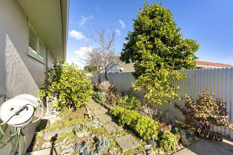 Photo of property in 5/22 Hereford Street, West End, Palmerston North, 4410