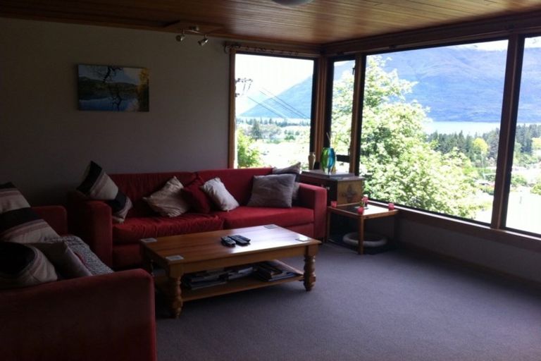 Photo of property in 22a Malaghan Street, Queenstown, 9300