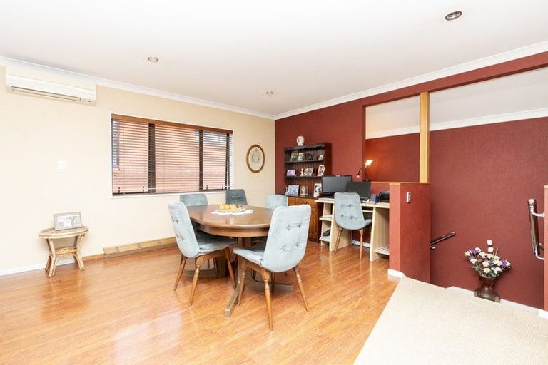 Photo of property in 2 Thomson Avenue, Dinsdale, Hamilton, 3204