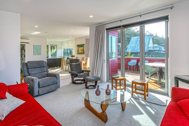 Photo of property in 54 Ocean Beach Road, Tairua, 3508
