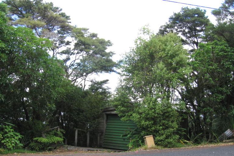 Photo of property in 71 Takahe Road, Titirangi, Auckland, 0604