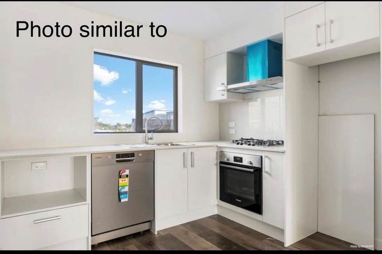 Photo of property in 11 Artistry Lane, Papakura, 2110