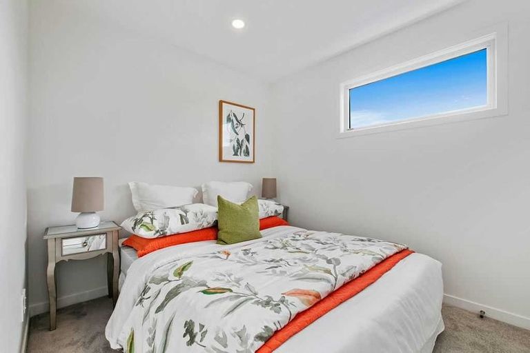 Photo of property in 6 Waihou Crescent, Albany Heights, Auckland, 0632