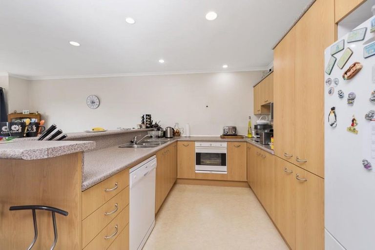 Photo of property in 32d Miro Street, Mount Maunganui, 3116