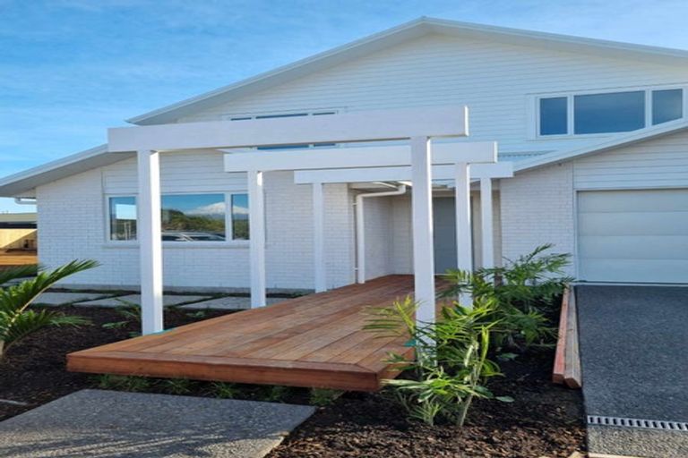 Photo of property in 4 Te Ara O Ngakeiha, Fitzroy, New Plymouth, 4312
