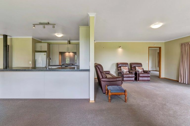 Photo of property in 282 Smart Road, Hillsborough, New Plymouth, 4372
