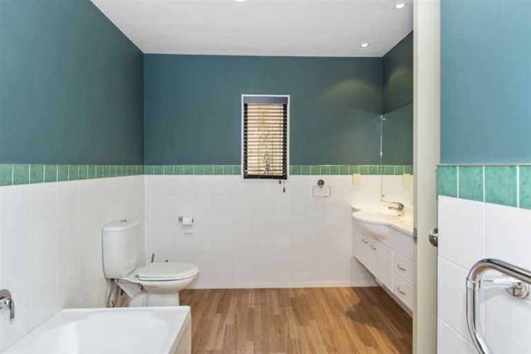 Photo of property in 11 Sabana Place, Bethlehem, Tauranga, 3110