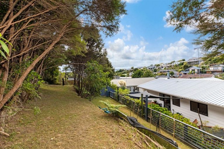 Photo of property in 62 Albatross Close, Whitby, Porirua, 5024