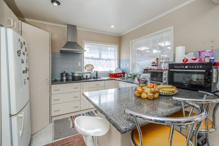 Photo of property in 33 Bunnythorpe Road, Papakura, 2110