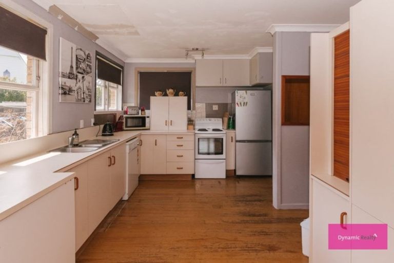 Photo of property in 14 Trent Street, Rongotea, 4476