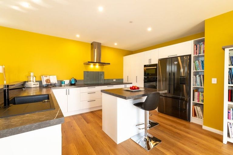 Photo of property in 6 Swansea Street, Middlemarch, 9597