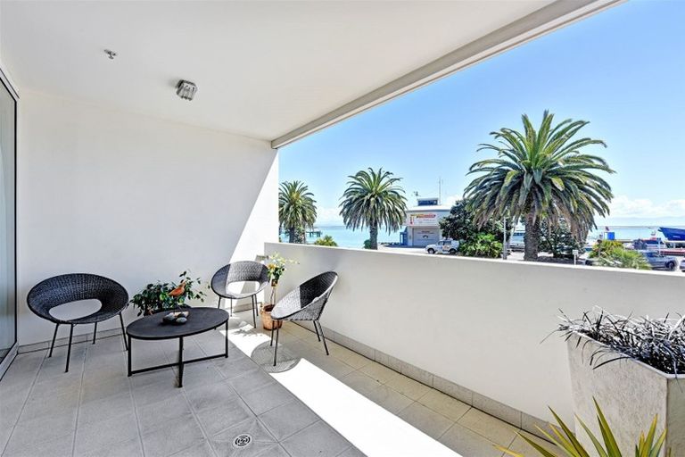 Photo of property in Latitude 41, 2/269 Wakefield Quay, Stepneyville, Nelson, 7010