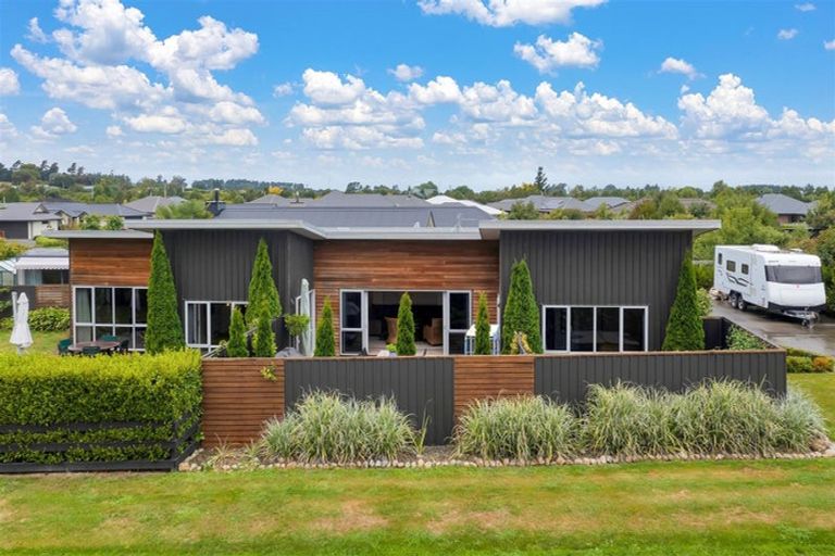 Photo of property in 2 Ormandy Court, Amberley, 7410