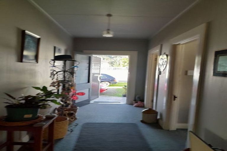 Photo of property in 214 Whitaker Street, Whataupoko, Gisborne, 4010