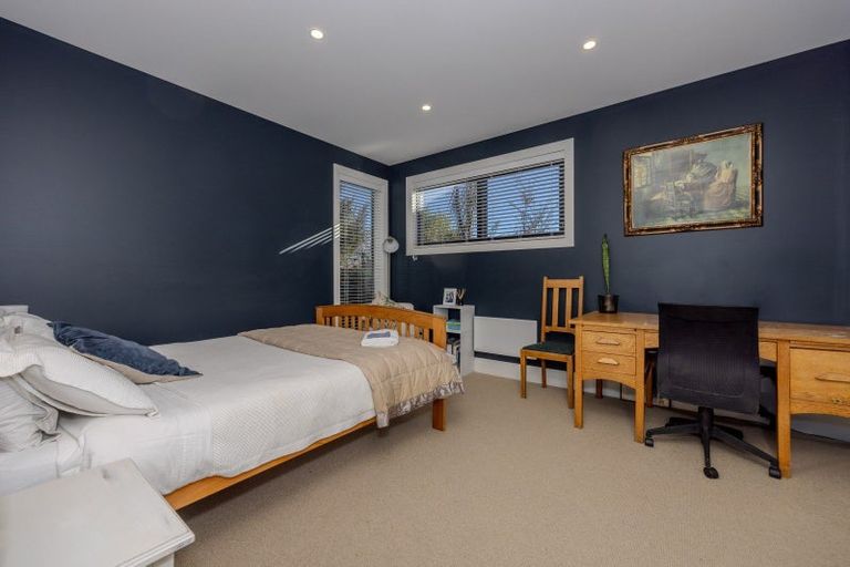 Photo of property in 3 Baker Grove, Wanaka, 9305