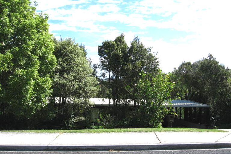 Photo of property in 3 Marama Street, Torbay, Auckland, 0630